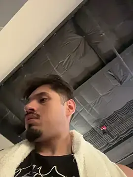 Stripchat Sex Cam of mrredcorn