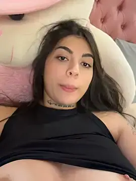 Stripchat Live Sex Cam of Sarasanders_4