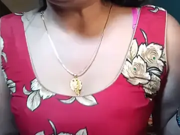 Stripchat Best Webcam of YourDesi_Laila_