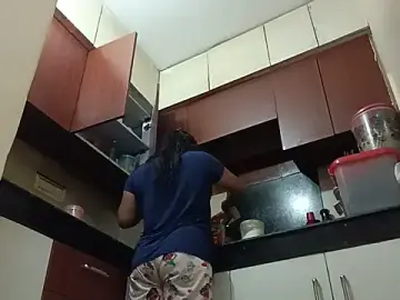 Stripchat Live Porn of YourDesi_Laila_