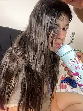 Stripchat Sex Cam of Haru_Ozk