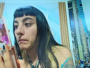 Stripchat Nude Webcam of Naughty_Kittenm