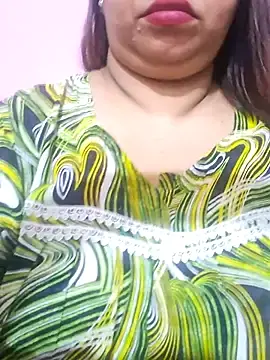 Stripchat Live Sex Cam of Ravina_patil1
