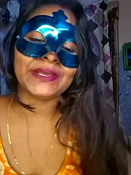 Stripchat Sex Cam of Sweet-Maddlina