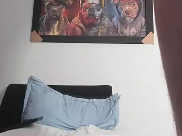 Stripchat Live Sex Cam of Karimferrer