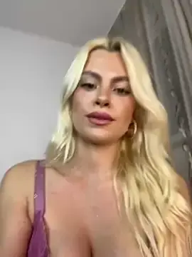 Stripchat Live Sex Cam of BonieBonita