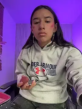 Stripchat Adult Webcam of LilyRossi_