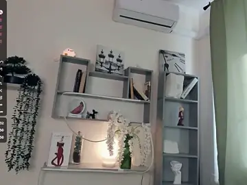 Stripchat Live Porn of TawnyaVanschaick
