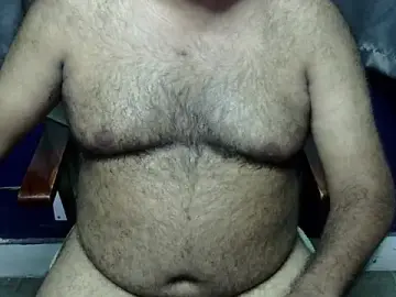 Stripchat Free Porn Cam of hairysubcub_70