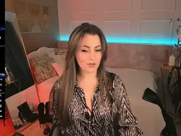 Stripchat Adult Webcams of KylieMellow