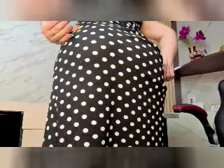 Xlovecam Live Sex Cam of MisseScarleth