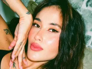 Xlovecam Private Sex Chat of HarleyRoods