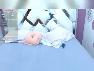 Xlovecam Free Porn Cam of KerlyDolly