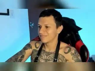 Xlovecam Sex Chat of MasterDaveExtreme