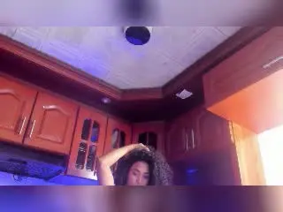 Xlovecam Nude Webcam of PaulinaRizzo