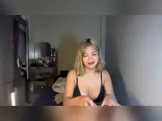 Xlovecam Free Live Porn of YourBestGirlX