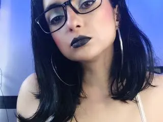 Xlovecam Live Sex Cam of CandyParis