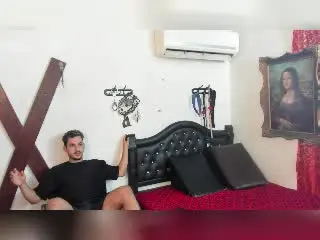 Xlovecam Sex Chat of JadeAndBob