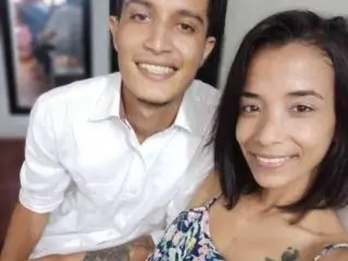 Xlovecam Sex Chat of AlejoyMaria