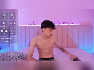 Xlovecam Free Porn Cam of SecretLoversVIP