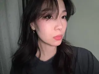 Xlovecam Sex Chat of CatherinaKicker