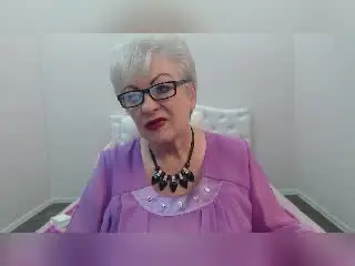 Xlovecam Free Live Porn of KayleSmoll
