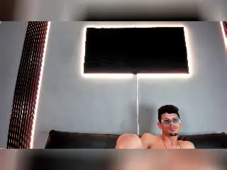 Xlovecam Best live sex cam show of SexSauvage69