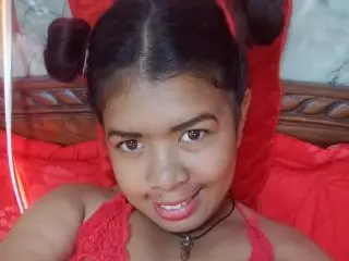 Xlovecam Best live sex cam show of MariahSquirting69