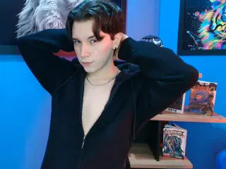 Xlovecam Nude Webcam of HoldenS