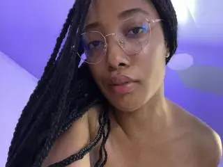 Xlovecam Live Porn of EsmeraldaRoe