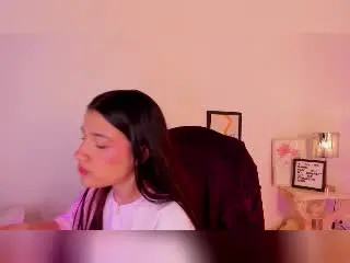 Xlovecam Live Sex Cam of IrisBlair