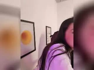Xlovecam Free Live Porn of IrisBlair