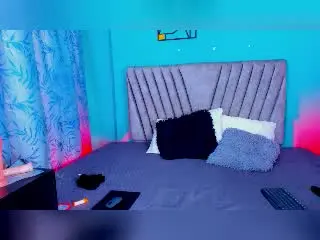 Xlovecam Free Porn Cam of KathalinaRivass