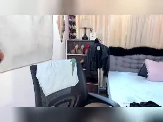 Xlovecam Watch Live Sex Cams of MistressMelon