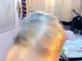 Xlovecam Free Live Porn of MistressMelon