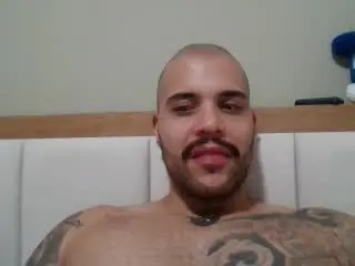 Xlovecam Live Sex of MedellynDark