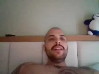 Xlovecam Private Sex Chat of MedellynDark