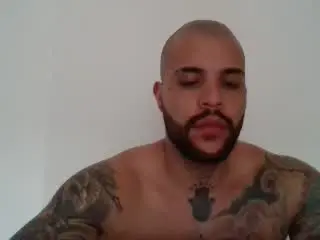 Xlovecam Sex Chat of MedellynDark