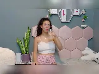 Xlovecam Free Live Porn of DylanyAllly69