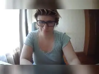 Xlovecam Free Porn Cam of SabrinaShine