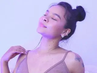 Xlovecam Free Live Porn of Yurimy
