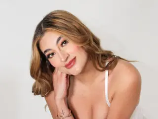 Xlovecam Live Sex Cam of ArianaCarsson