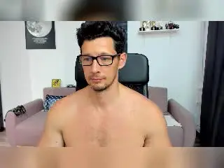 Xlovecam Best Webcam of BrutusK