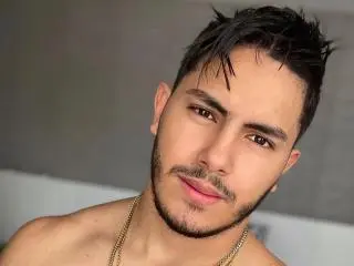 Xlovecam Live Sex of OwenPierce