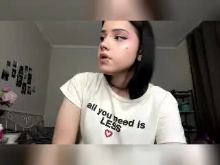 Xlovecam Free Live Porn of LadyKezele