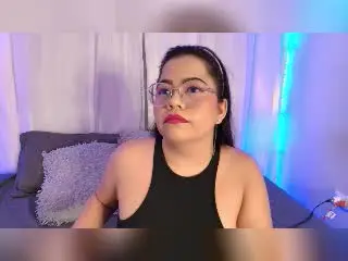 Xlovecam Adult Webcam of LilyRousee