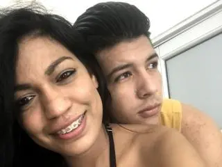 Xlovecam Adult Webcams of LaSantaKaren