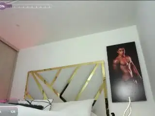 Xlovecam Nude Webcam of DevinHunter