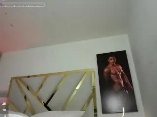 Xlovecam Watch Live Sex Cams of DevinHunter