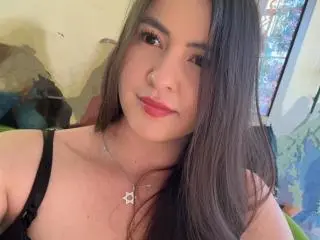 Xlovecam Sex Chat of CamilaGomez